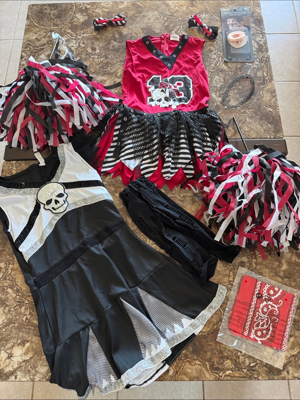 Girls Cheerleader Halloween Costume Set - Small